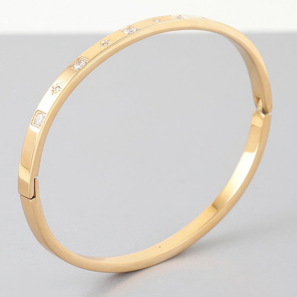 Cubic Star Embedded Cuff Bracelet 31$